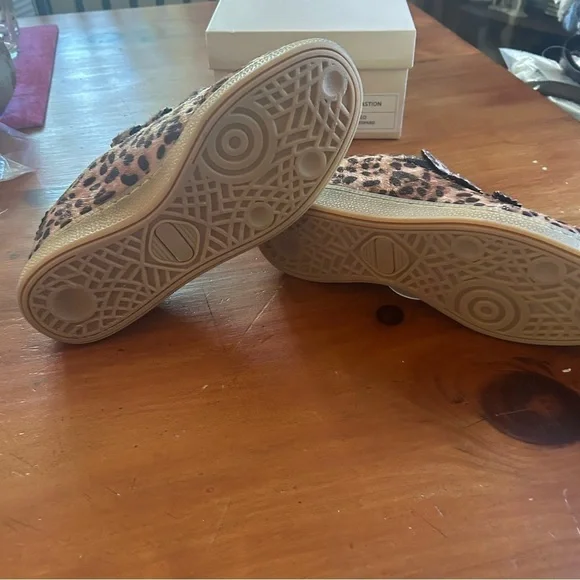 NWT Camila Coelho Bastion Leo 7.5 Sneakers Leopard Print Trendy Street Style - Picture 7 of 10